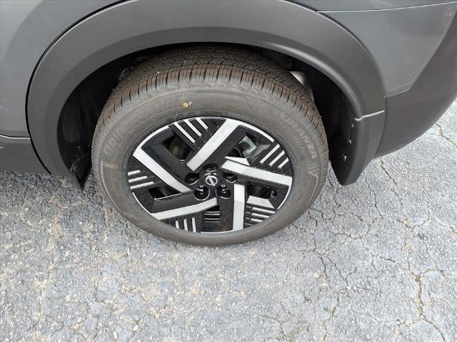 2026 Nissan Kicks SV FWD