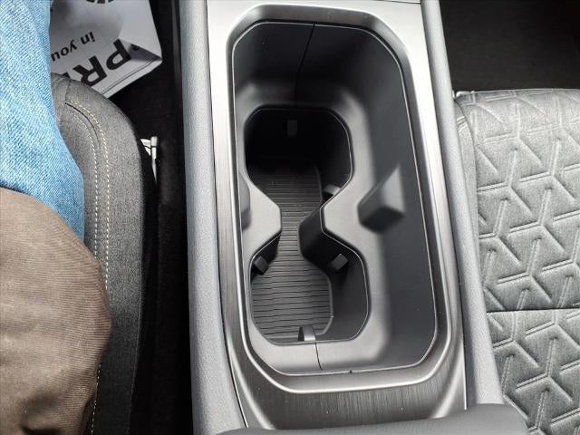 2026 Nissan Kicks SV FWD