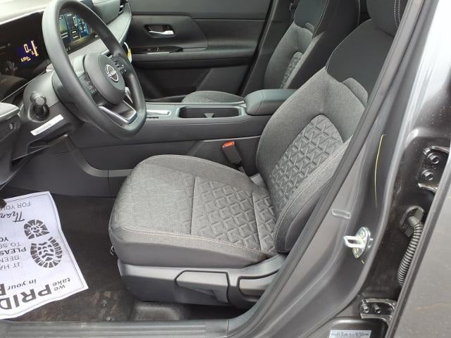 2026 Nissan Kicks SV FWD