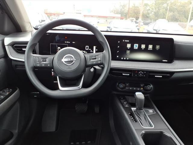 2026 Nissan Kicks SV FWD