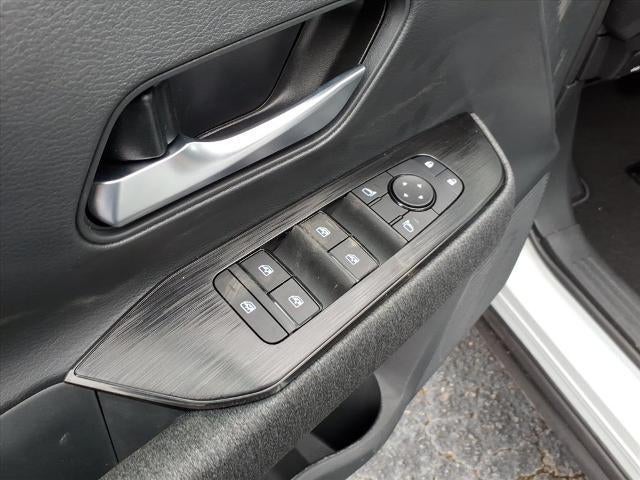 2026 Nissan Kicks SV FWD