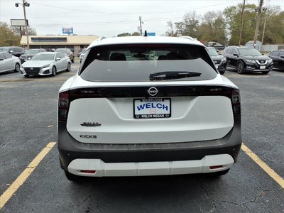 2026 Nissan Kicks SV FWD