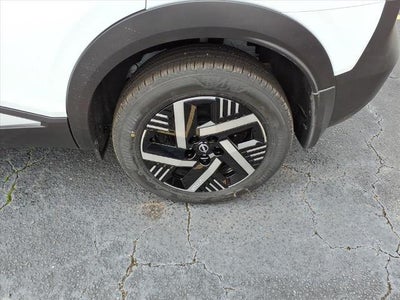 2026 Nissan Kicks SV FWD