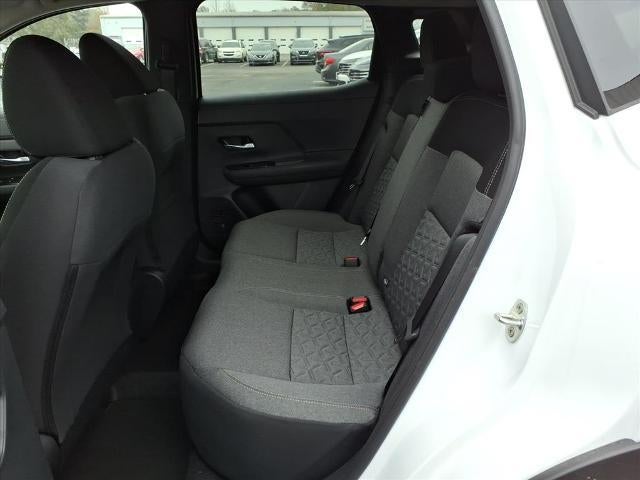 2026 Nissan Kicks SV FWD