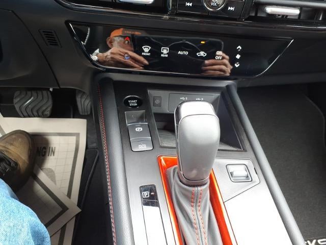 2026 Nissan Kicks SR FWD