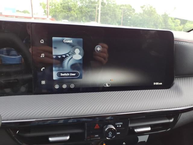 2026 Nissan Kicks SR FWD