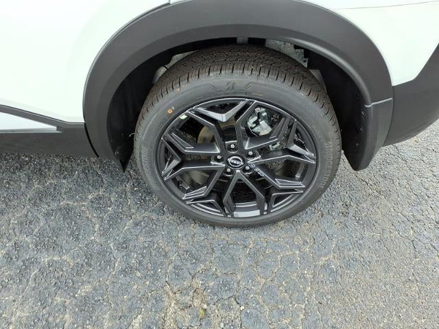 2026 Nissan Kicks SR FWD
