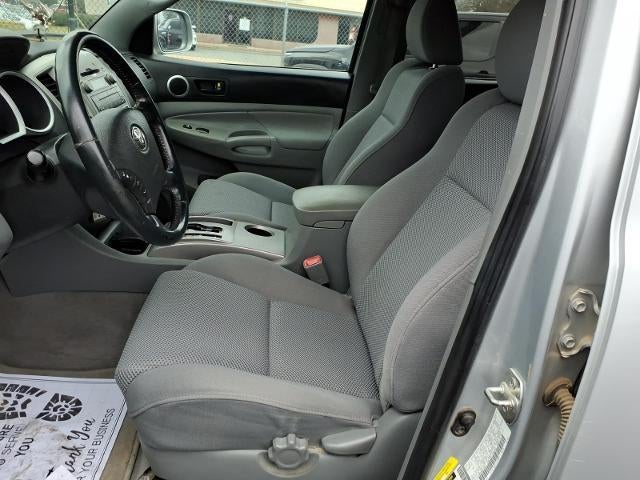 2009 Toyota Tacoma 4WD Double Cab Short Bed V6 Manual (GS)