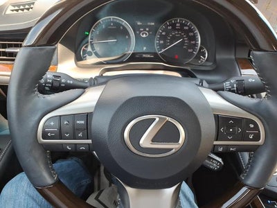 2016 Lexus ES 350 4dr Sdn
