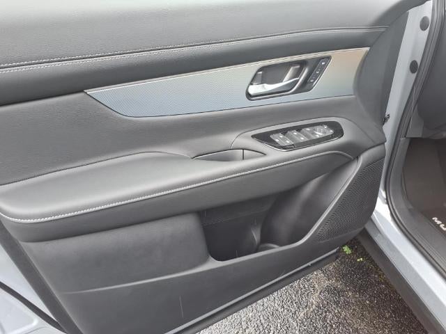 2025 Nissan Murano AWD SL