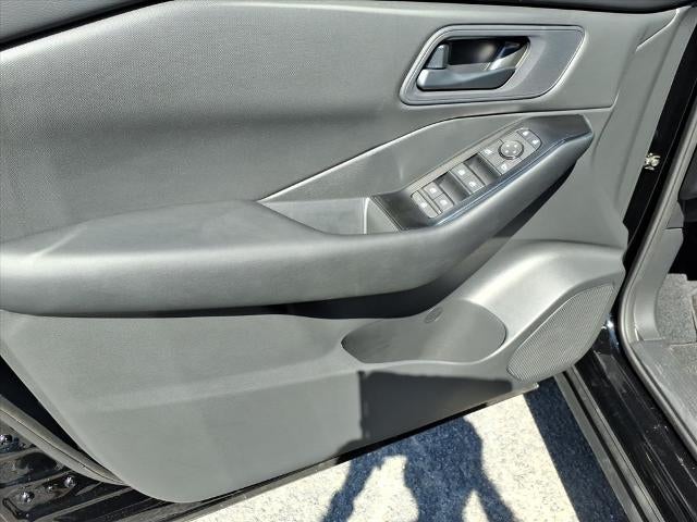 2026 Nissan Rogue FWD S *Ltd Avail*