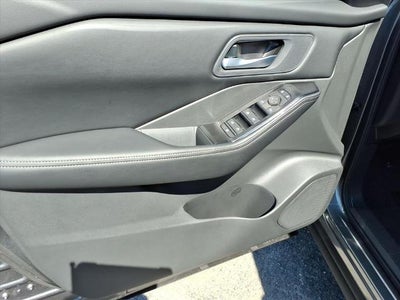 2026 Nissan Rogue FWD SV *Ltd Avail*