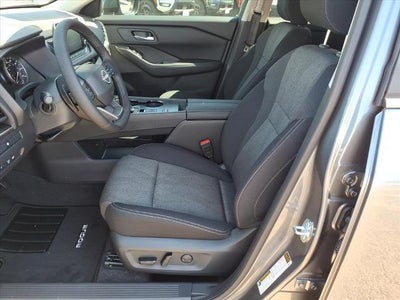 2026 Nissan Rogue FWD SV *Ltd Avail*