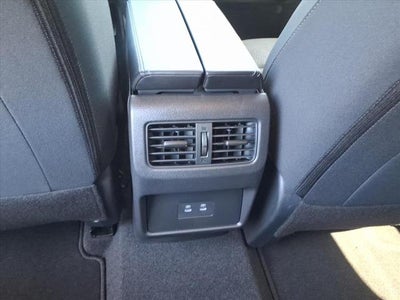 2026 Nissan Rogue FWD SV *Ltd Avail*