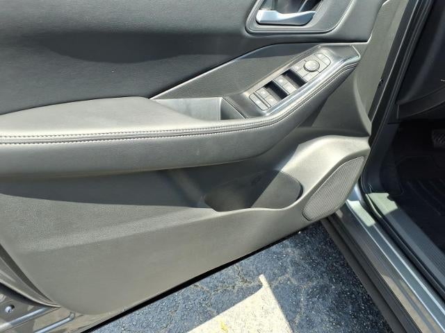 2026 Nissan Rogue 2026.5 FWD SV