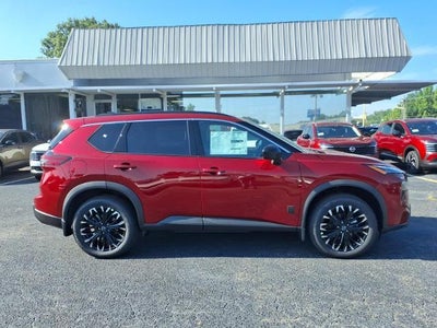 2026 Nissan Rogue 2026.5 FWD Dark Armor