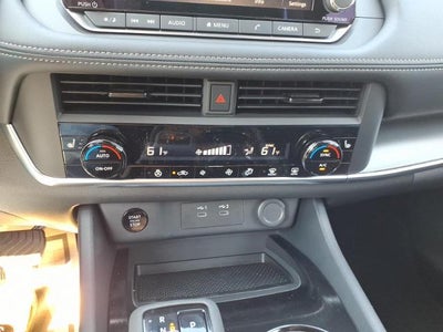 2026 Nissan Rogue 2026.5 FWD Dark Armor