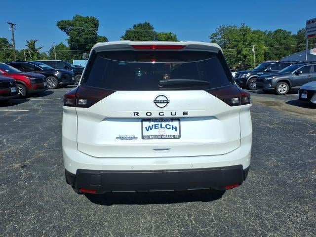 2026 Nissan Rogue 2026.5 FWD Dark Armor