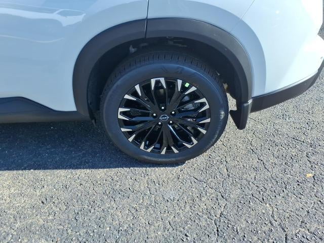 2026 Nissan Rogue 2026.5 FWD Dark Armor