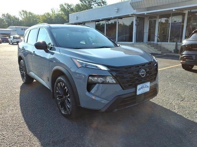 2026 Nissan Rogue 2026.5 FWD Dark Armor