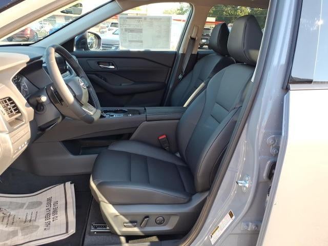 2026 Nissan Rogue 2026.5 FWD Dark Armor