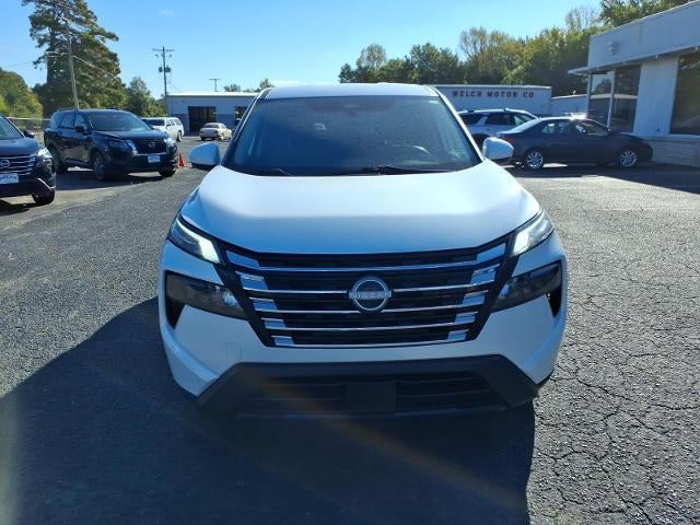 2024 Nissan Rogue FWD SV