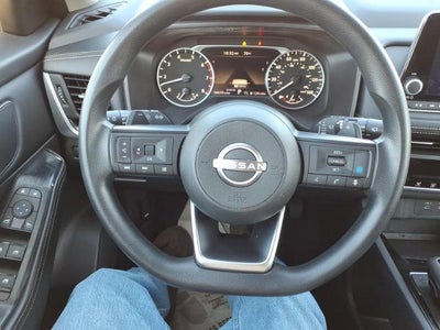 2024 Nissan Rogue FWD SV
