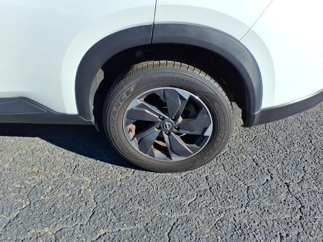 2024 Nissan Rogue FWD SV