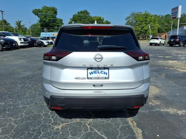 2025 Nissan Rogue FWD SV