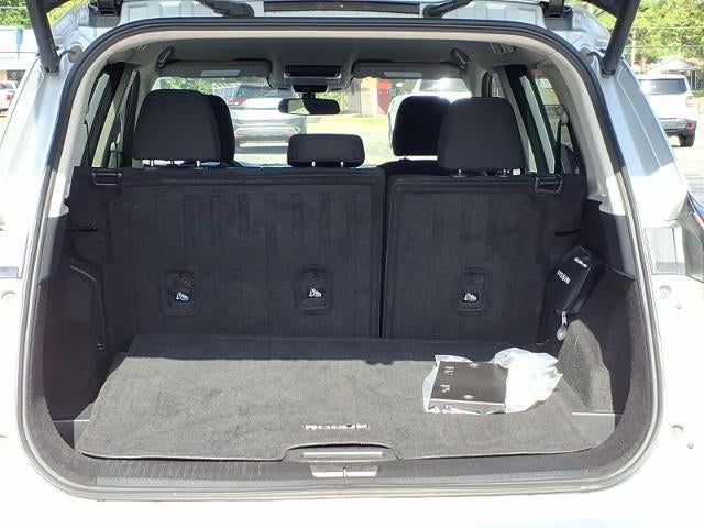 2025 Nissan Rogue FWD SV