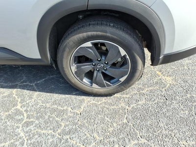 2025 Nissan Rogue FWD SV