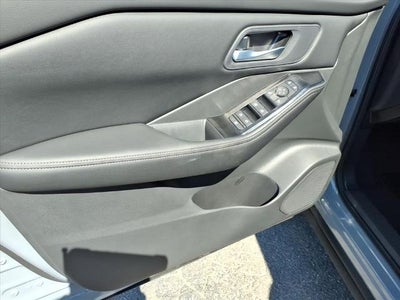 2026 Nissan Rogue FWD SV *Ltd Avail*