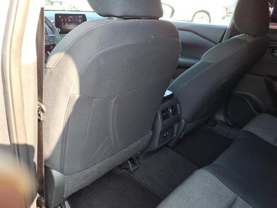 2024 Nissan Rogue FWD SV