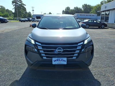 2024 Nissan Rogue FWD SV