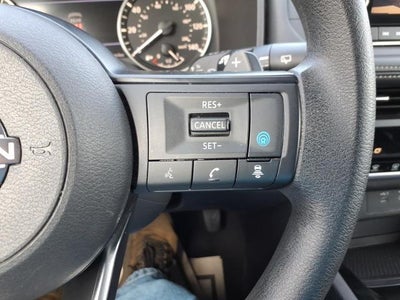 2024 Nissan Rogue FWD SV