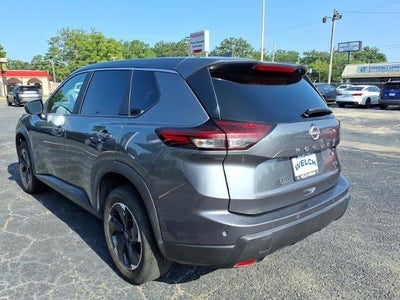2024 Nissan Rogue FWD SV