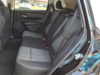 2025 Nissan Rogue FWD SV