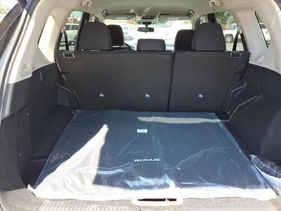 2026 Nissan Rogue FWD SV *Ltd Avail*