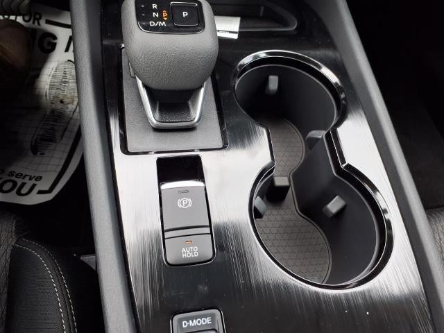 2026 Nissan Rogue FWD SV *Ltd Avail*