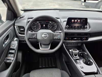 2026 Nissan Rogue FWD SV *Ltd Avail*