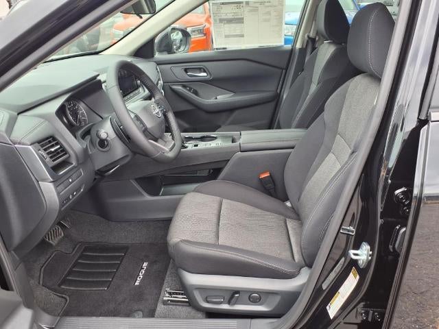 2026 Nissan Rogue FWD SV *Ltd Avail*