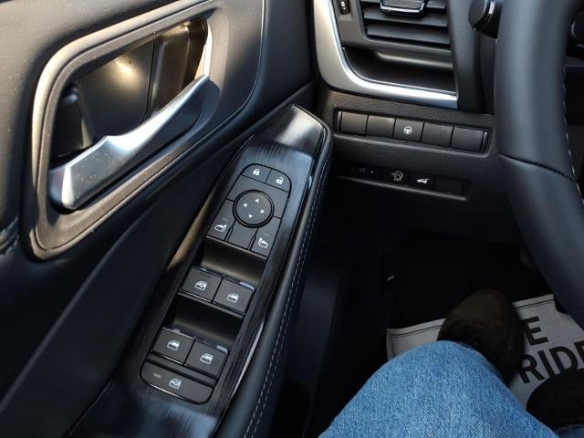 2026 Nissan Rogue 2026.5 FWD Dark Armor