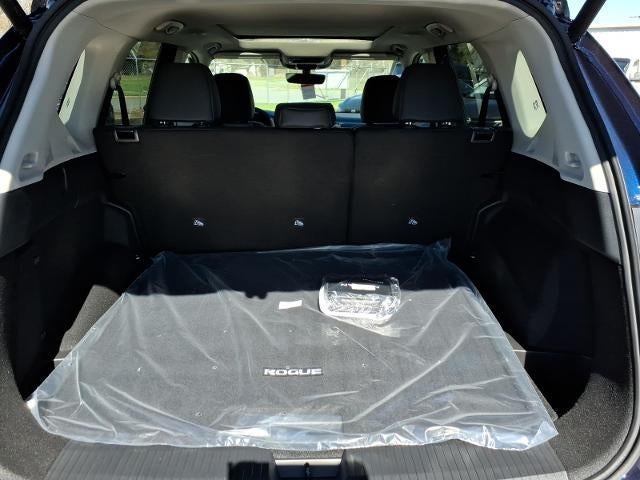 2026 Nissan Rogue 2026.5 FWD Dark Armor