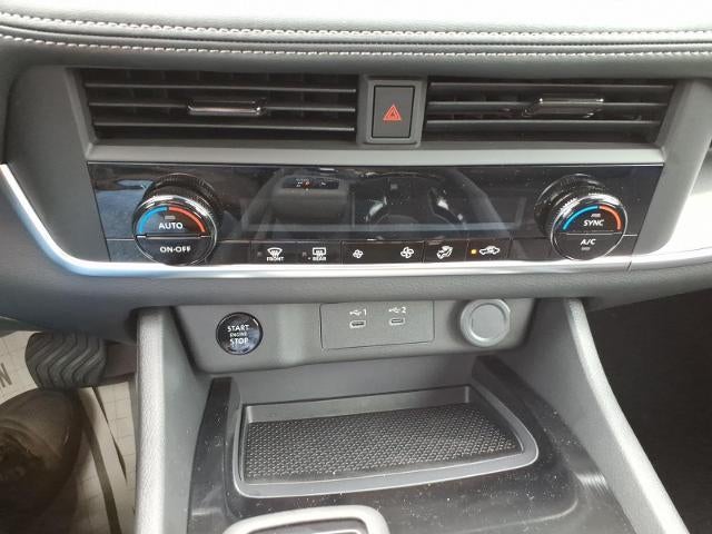 2026 Nissan Rogue 2026.5 FWD SV