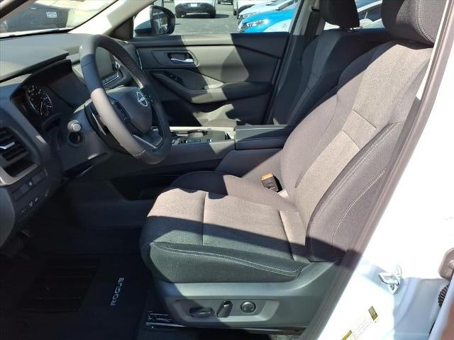 2026 Nissan Rogue FWD SV *Ltd Avail*