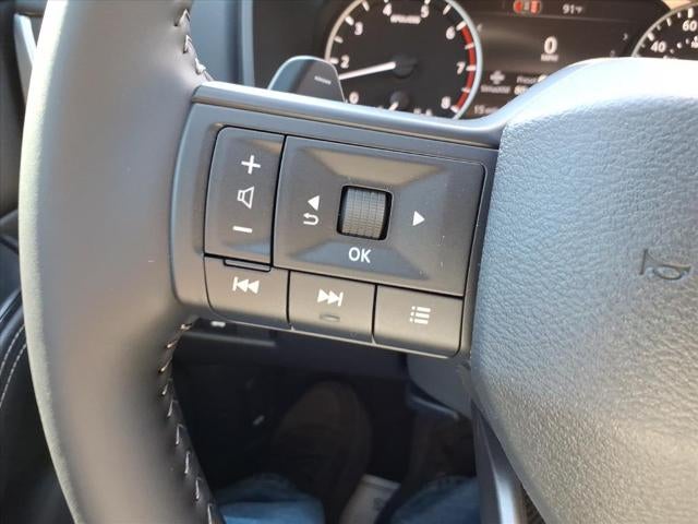 2026 Nissan Rogue FWD SV *Ltd Avail*