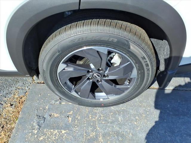 2026 Nissan Rogue FWD SV *Ltd Avail*