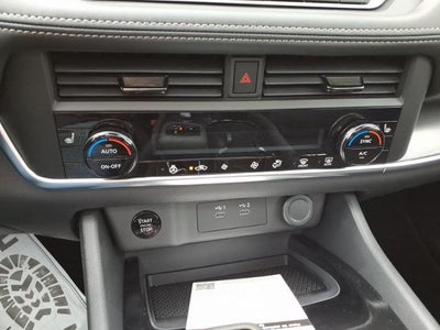 2026 Nissan Rogue 2026.5 FWD Dark Armor