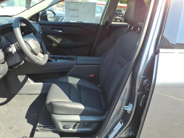 2026 Nissan Rogue 2026.5 FWD Dark Armor