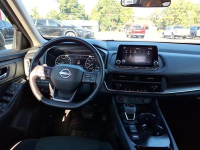 2025 Nissan Rogue FWD SV